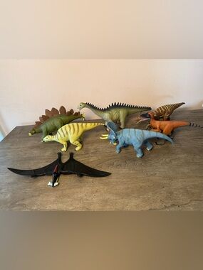 Set of 7 Assorted Kids Dinosaur Toy Figures